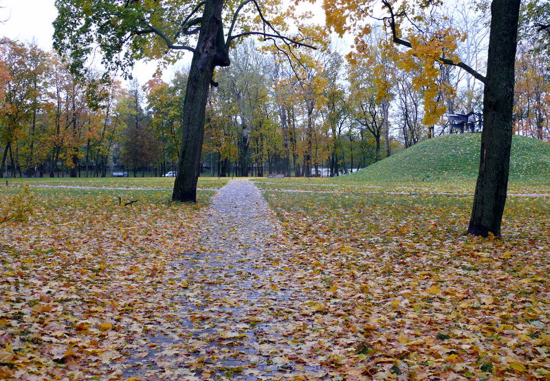 Tuskulenai peace park.JPG