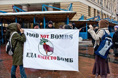 "Еда вместо бомб" против Олимпиады