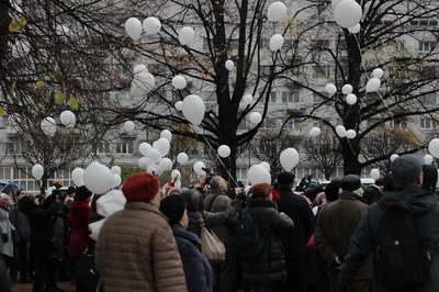 Давайте отпустим память на свободу...