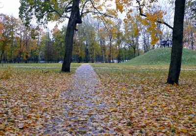 Tuskulenai peace park.JPG